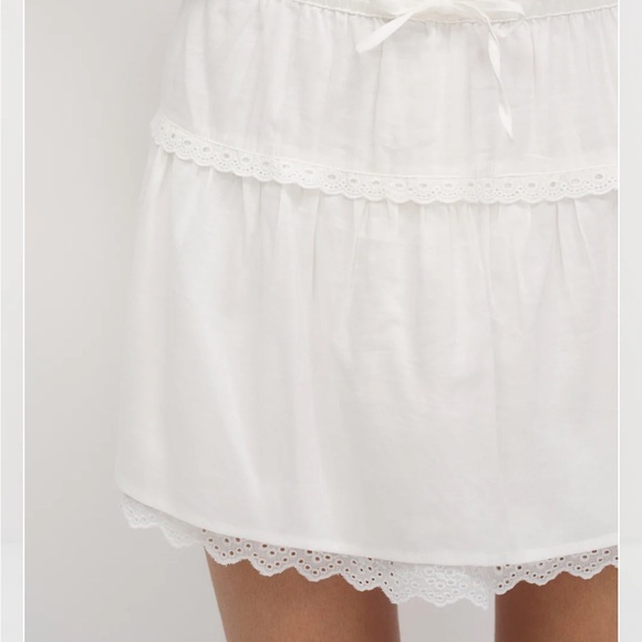 Reformation Valetta Two Piece Skirt Set 0 - Picture 4 of 10